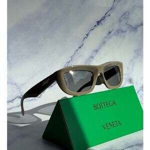 NEW Bottega Veneta BV1326S Taupe Unisex Sunglasses